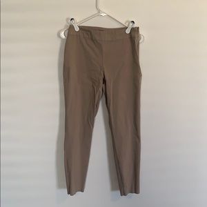 Time and Tru Capri Dress Pants, Size 12
